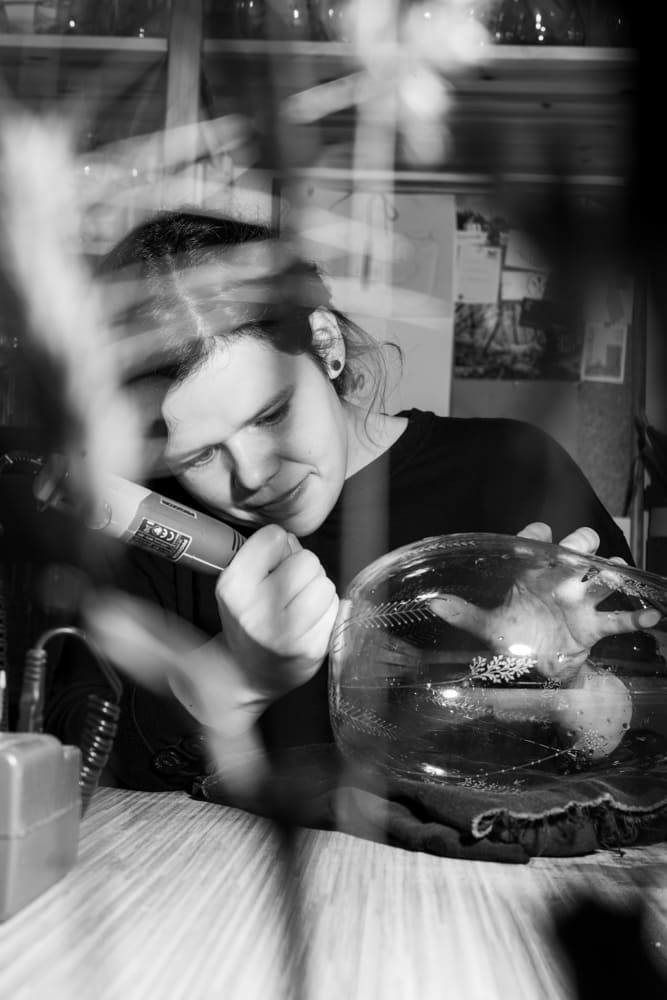 Adéla Lakomá Dosena autorské sklo z Moravy